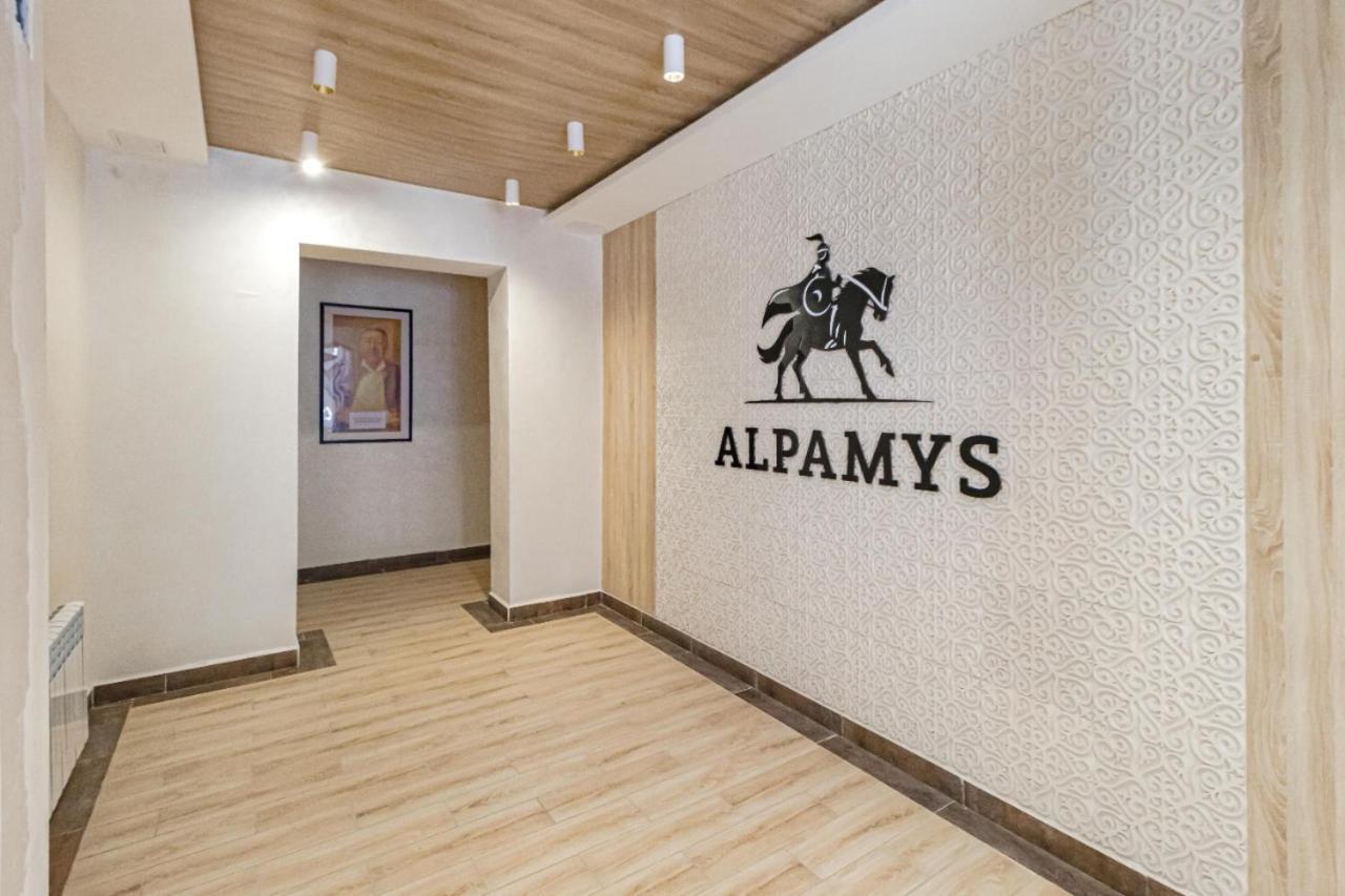 Alpamys Apartment Taldykol Bagian luar foto
