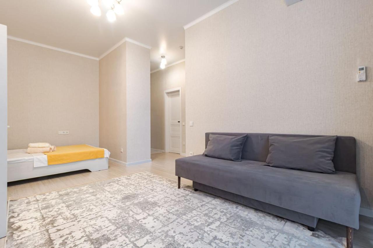 Alpamys Apartment Taldykol Bagian luar foto